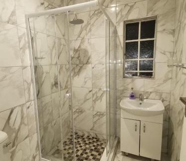 Livingstone Villa | Wamz Apartments And Tours II