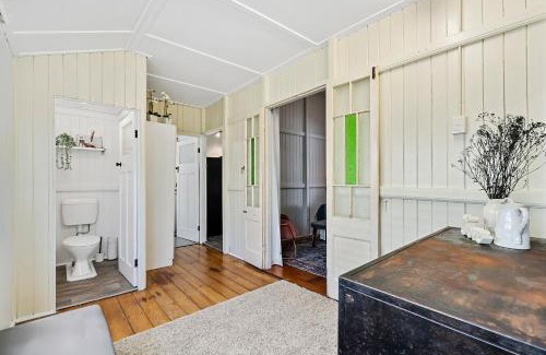 Wandal Casa | Wandal Haven On McKelligett 1 King 2 Doubles -Wifi