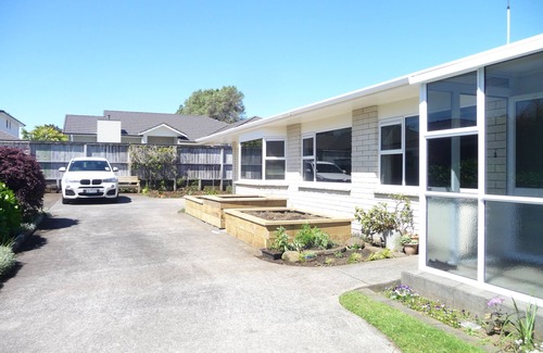 New Plymouth Casa | Warm and welcoming on Whiteley