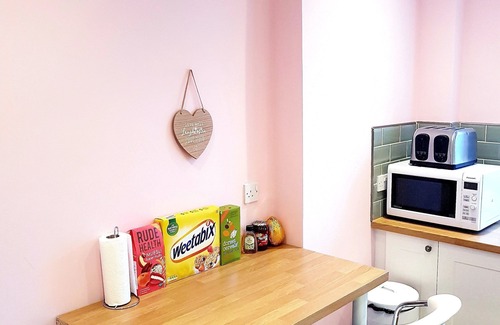 Glasgow Apartamento | Warm Cosy Family Home With Free Parking