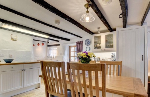 Dolton Casa | Warren Cottage - Dos Habitaciones Casa, Capacidad 4