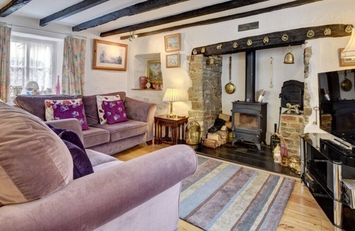 Dolton Casa | Warren Cottage - Dos Habitaciones Casa, Capacidad 4