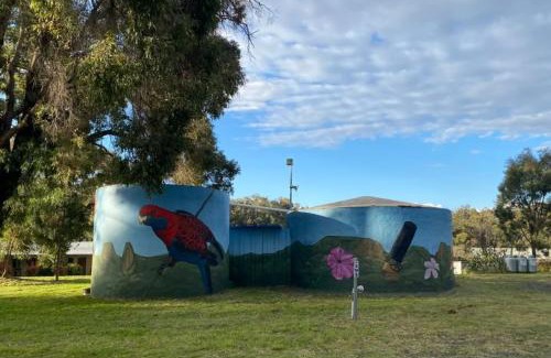 Coonabarabran Hotel | Warrumbungles Mountain Motel