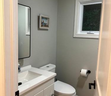 Victoria Road Casa | Water Front Cottage - Balsam Lake