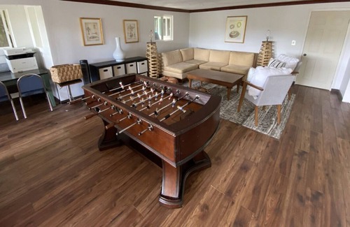 Portlock Casa | Water front oasis with pool and outdoor lounge/BBQ