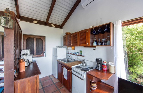 North Caicos Cabaña | Water’s Edge Cottage, Bottle Creek, North Caicos