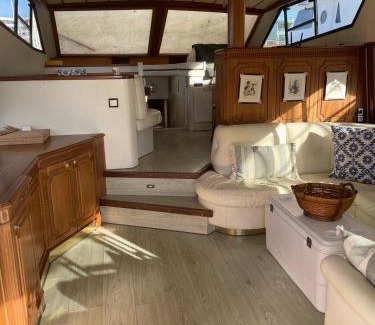 Sant Adria de Besos Alquiler De Eote | Waterfront Cozy two bedrooms