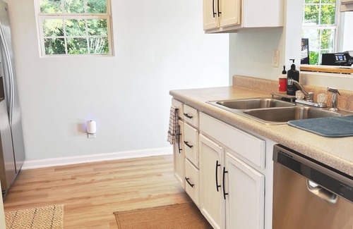 Becker Casa | Waterfront home/boat dock w/ sunset views on the Tenn Tom Waterway.