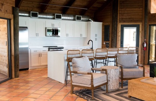 Longbeach Village Casa | Waterfront home with private beach, a private pool, and water activities! Moku