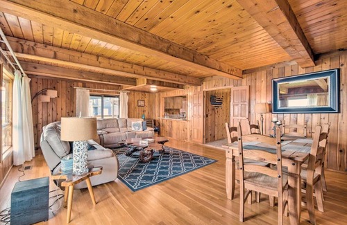 Homosassa Casa | Waterfront Homosassa Family Getaway with Dock!