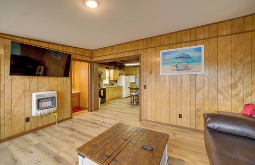 Lake Cabina | Waterfront Lake Cabin: Close to Boating & Fishing!