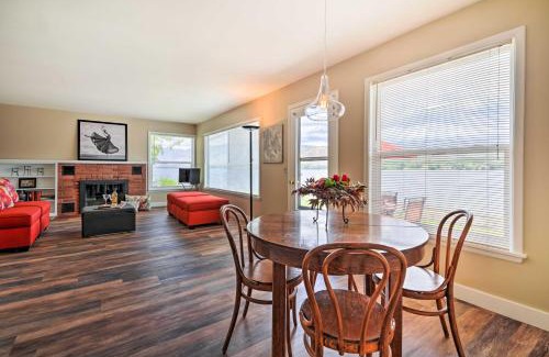 Oroville Casa | Waterfront Osoyoos Lake Cottage with Beach and Patio!