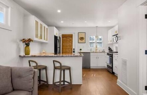 Carpinteria Apartamento | Watermark Suite D, Upstairs