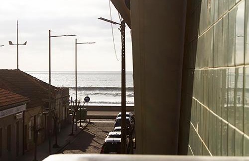 Espinho Cama Y Desayuno | Watermark Surf House