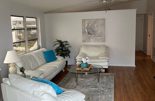 Nettles Island Casa | A WATERFRONT PARADISE!