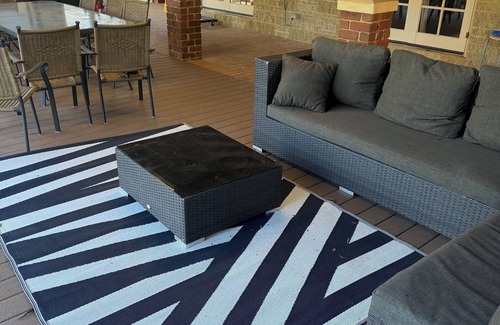 Bouvard Casa | Waters edge retreat, come and relax on the estuary