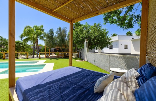 Almoradí Villa | WaterWheel Villa by Fidalsa