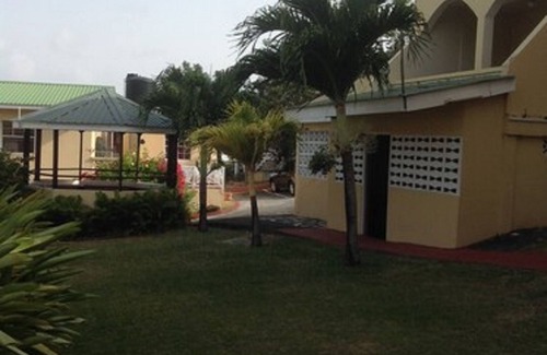 The Lime Apartamento | Wave Crest Suites