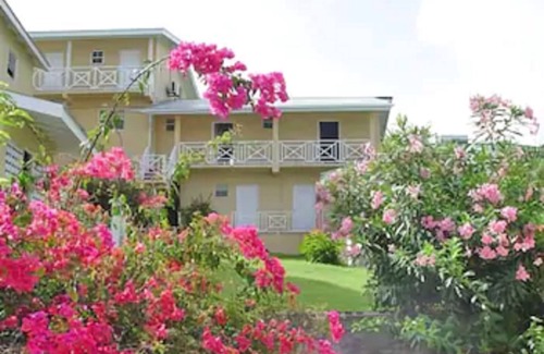 The Lime Apartamento | Wave Crest Suites