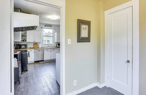 Jackson Casa | Historic Highland built in1902. Game Room, King Size Beds 2100 sq ft home