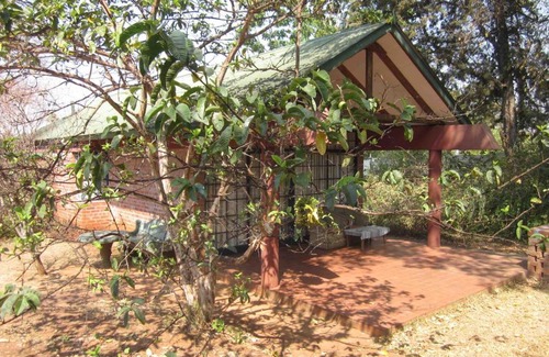 Harare Cama Y Desayuno | Weaver Cottages