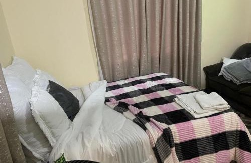 Chikomba Apartamento | Wedza Cottages