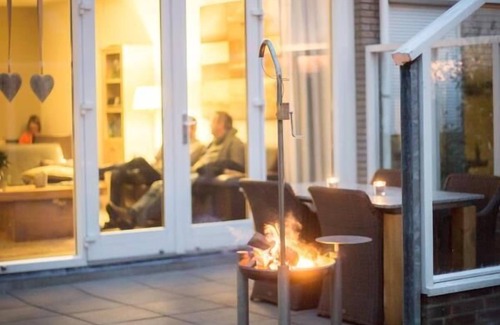 Ameland Apartamento | Weidevilla 14 8 camas, 1 cuna, 1 saunas y 2 baños.