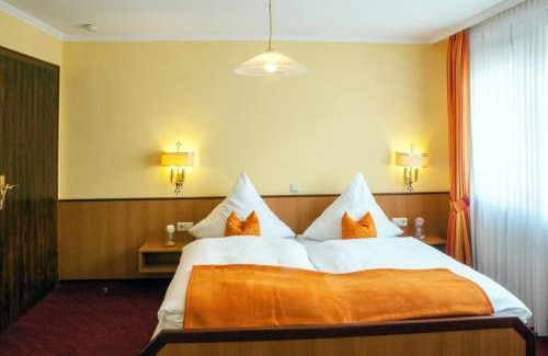 Klotten Hotel | Weinhotel Hubertus Garni