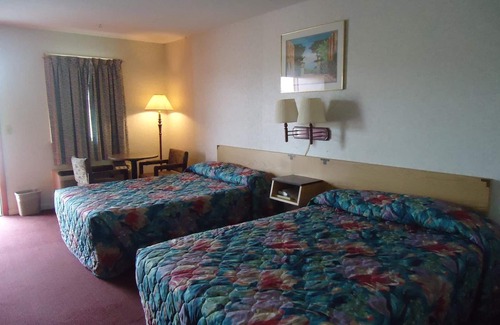 Hamptonville Hotel | Welborn Motel