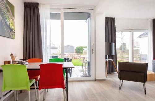 Offingawier Apartamento | Welcome in - Beneden appartement direct aan het Sneekermeer met tuin