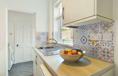 Pleasley Casa | Welcome to Lily's Cottage - a three bedroom house sleeping up to five guests