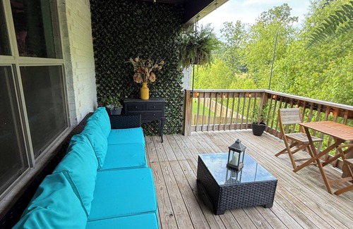 Batesville Casa | Welcome to Riverwood Retreat – Your Peaceful Hilltop Escape!