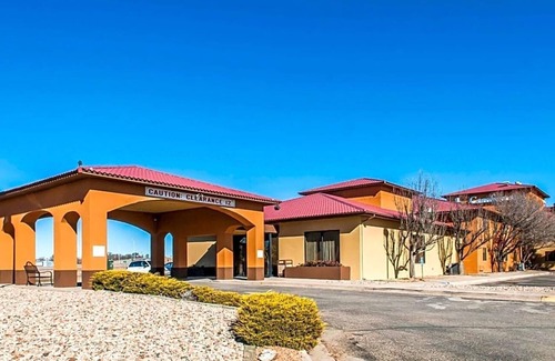 East Las Vegas Apartamento | Welcome to the Comfort Inn hotel in Las Vegas New Mexico .