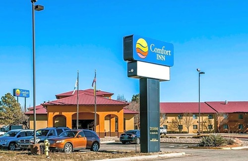 East Las Vegas Apartamento | Welcome to the Comfort Inn hotel in Las Vegas New Mexico .