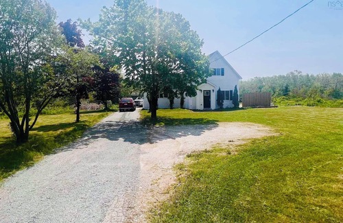 Cape Breton Regional Municipality Casa | Welcome to The White House Retreat in Cape Breton