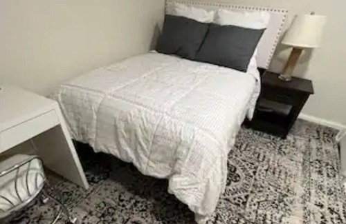 Broomall Apartamento | Welcoming, Cozy apartment.nEntire rental unit in Broomall, Pennsylvania