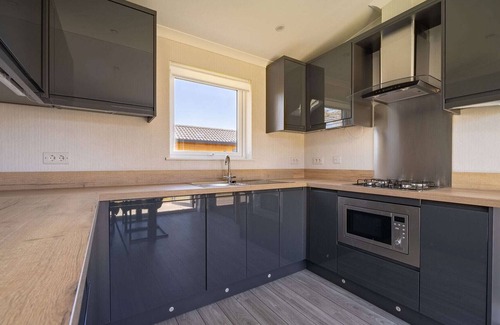 Dordtse Biesbosch Chalet De Esquí | Chalet bien cuidado con lavavajillas, cerca de Biesbosch