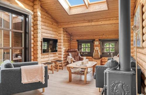 Fjerritslev Casa | Well-Maintained Log House With Hot Tub, Sauna And Covered Terrace In Thy
