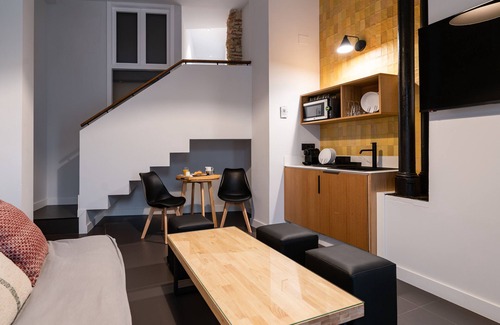 Alfalfa Hotel | Welldone Quality - Crystal Pool