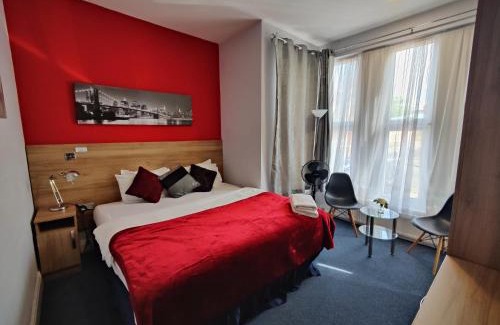 Valentines Hotel | Wellesley Hotel