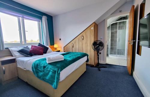 Valentines Hotel | Wellesley Hotel