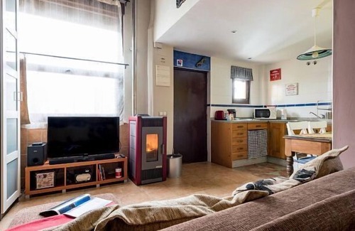 Martinamor Cabaña | Casa rural de bienestar para 2 personas, con jacuzzi y a un paso de Salamanca