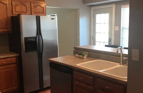 Des Peres Casa | West County Gem - ¡Fácil acceso a las atracciones de STL!