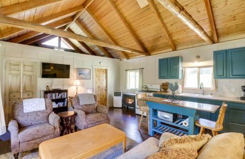 Rexford Casa | West Kootenai Cabin in Amish Country!