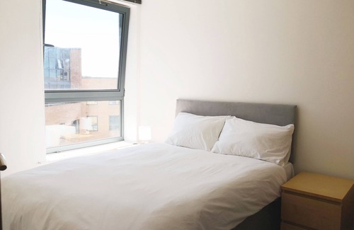 Sheffield Hotel | West One Panorama