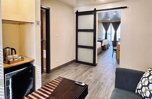 Koror Hotel | West Plaza Hotel at Lebuu Street