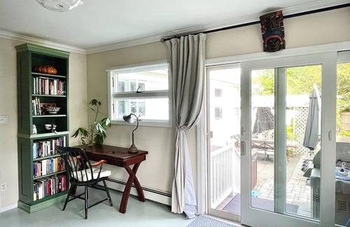 Remsenburg Casa | Westhampton 3 bedroom beach house with hot tub