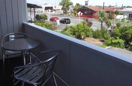 Westport Hotel | Westport Motor Hotel