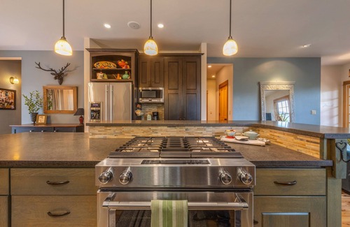 Hood River Casa | Westside Hood River! Great Location!