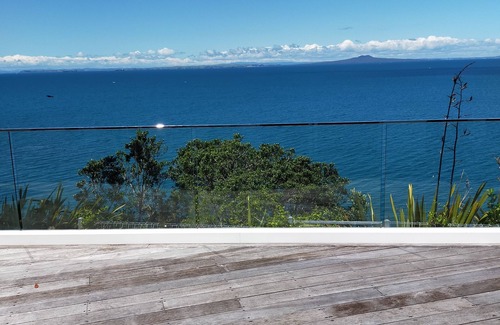 Manly Apartamento | Retiro de Whangaparaoa con vistas asombrosas